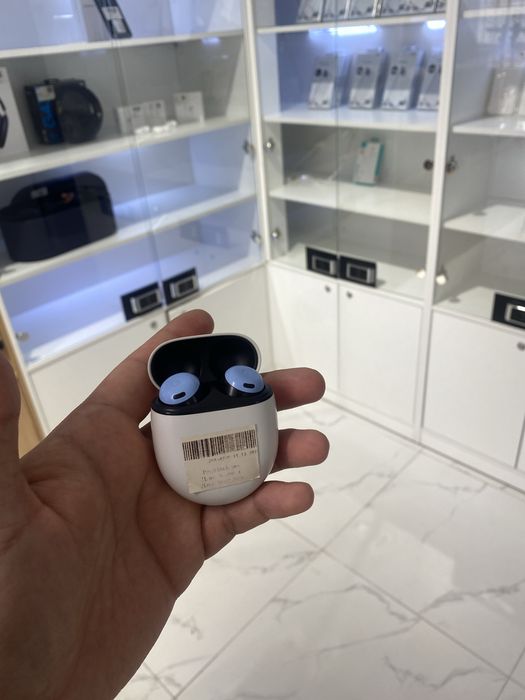 Pixel buds pro.