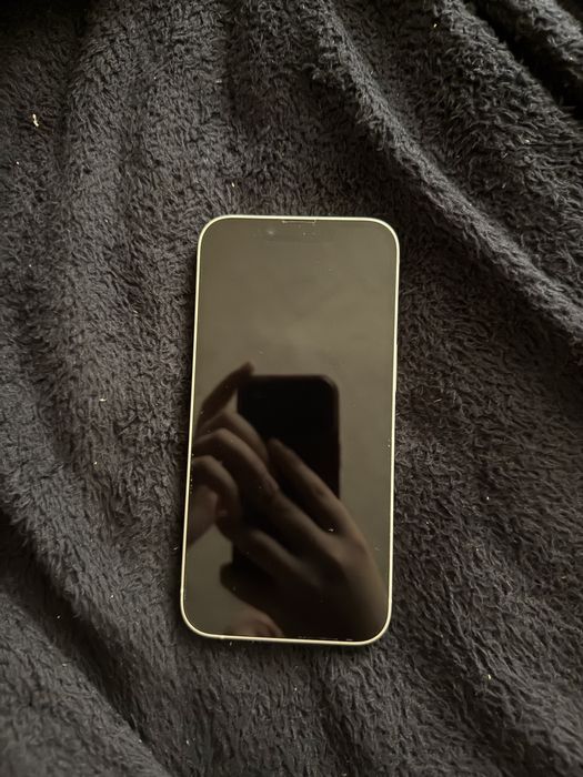 Продам Apple iphone 14