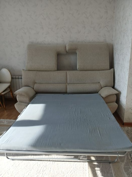 Срочна продам  диван 3+2+1