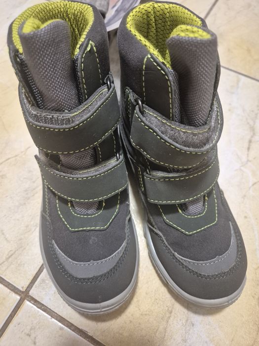 Ghete noi Superfit marimea 27