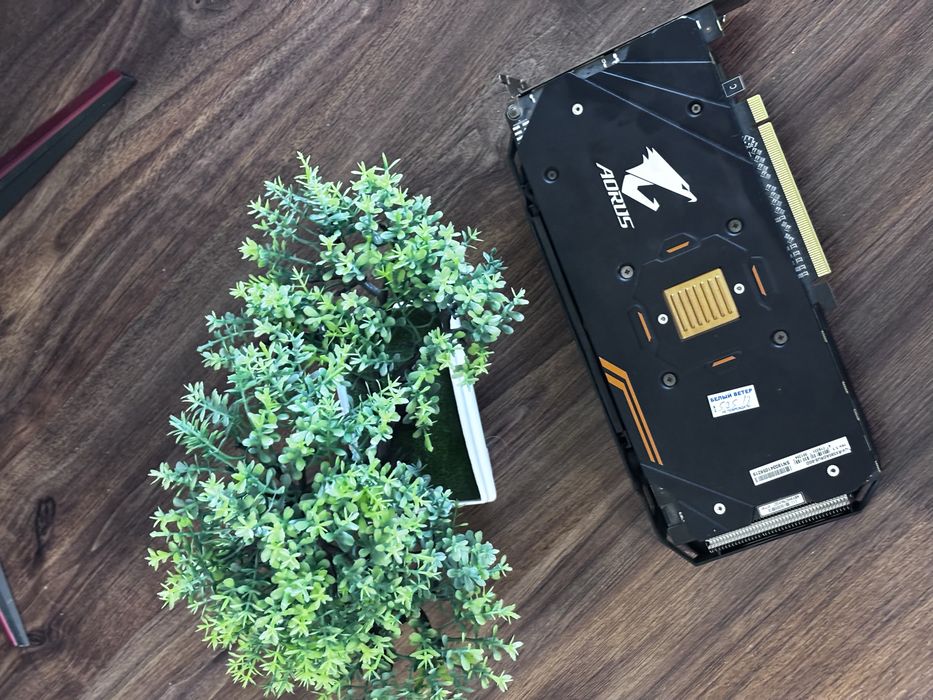 Gigabyte AORUS Radeon RX 580 8 gb