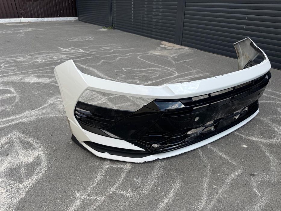Бампер Hyundai Sonata 2025