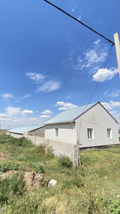 Продам дом с 120 метр Базом