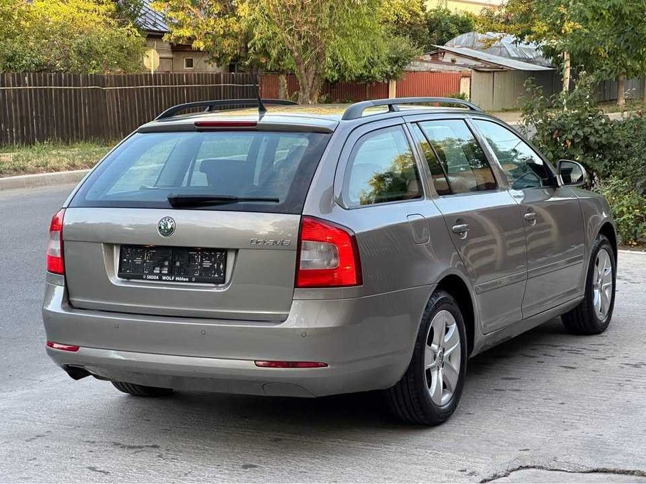 Skoda Octavia 1.2 Benzină – 2011