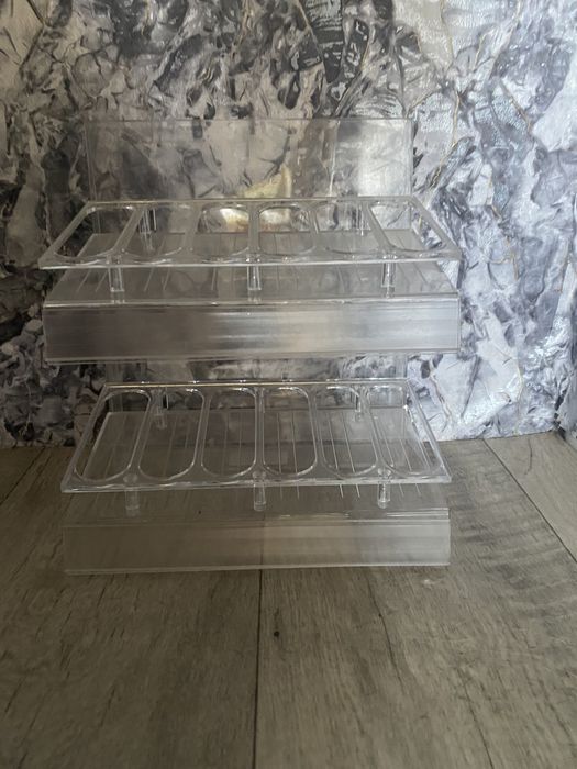 Подставка для гель лаков в отличном состоянии