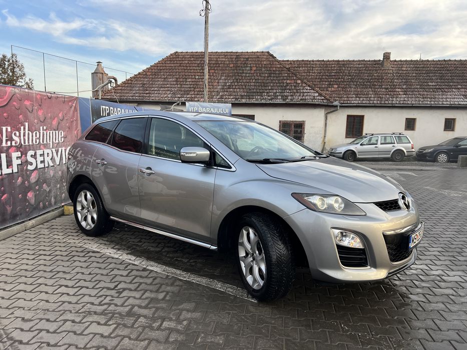Mazda CX-7 4x4.