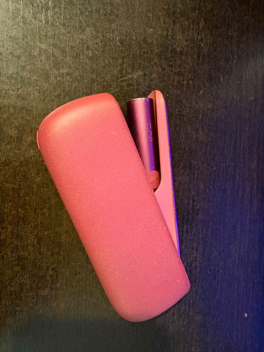 Iqos iluma +husa silicon + pod vusego