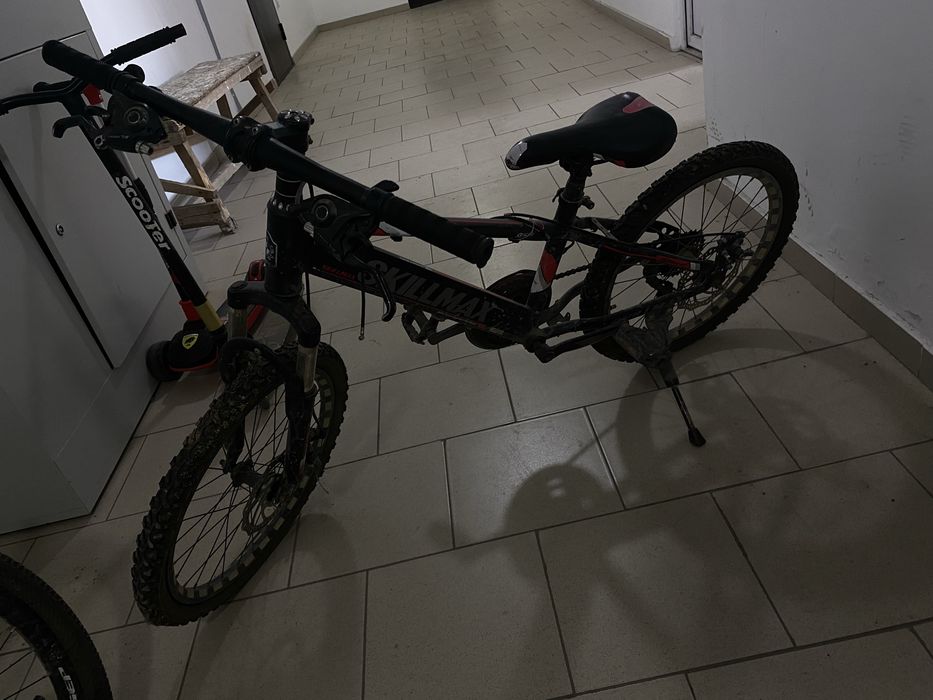 Продам велосипед Skillmax.