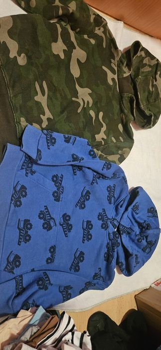 Lot băiețel mărimea 98-104