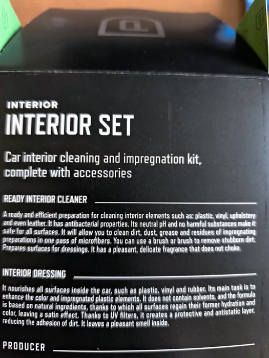Продавам комплект за интериорна грижа на колата