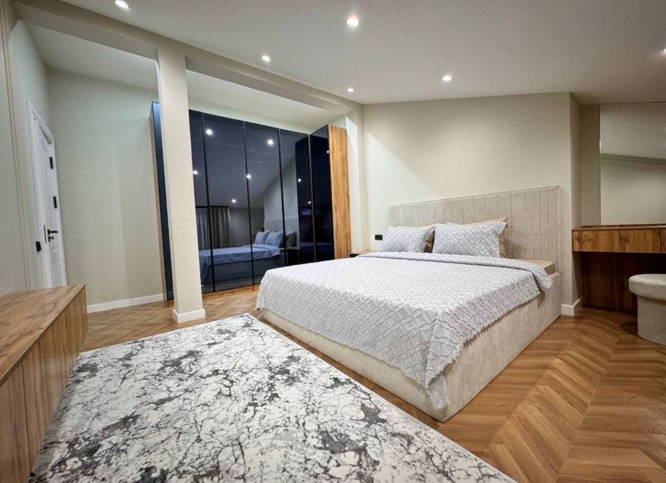 Жк Parisien! Сдается 4х-ком квартира! В элит комплексе!