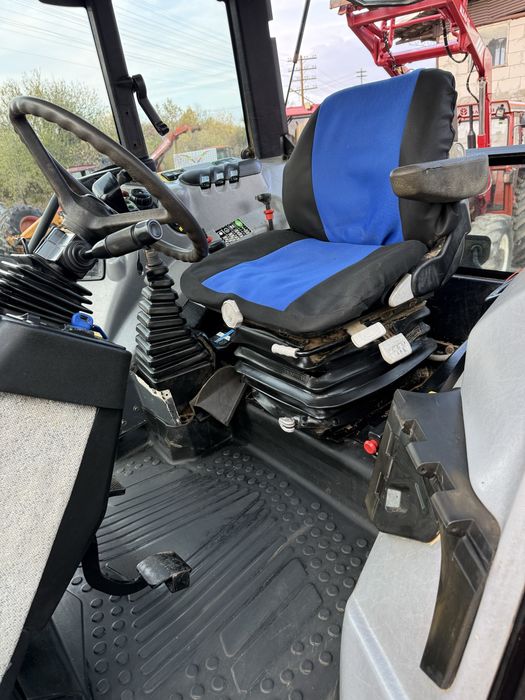 Vand sau schimb tractor Case CS 150