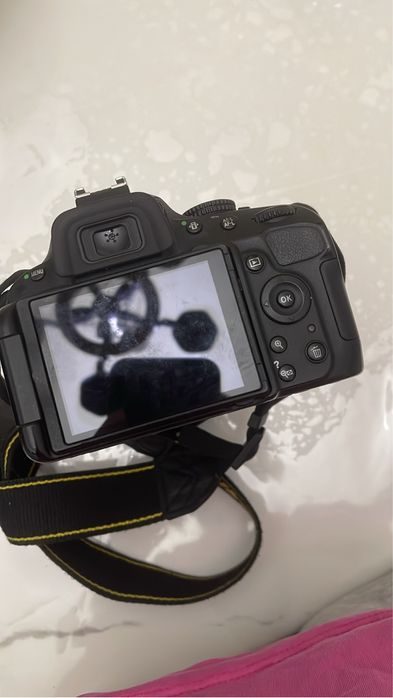 Nikon D5100 + объектив 18-105m