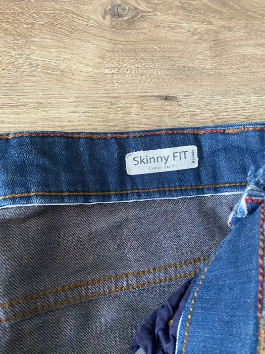 Blugi barbati Bershka Noi, doar spalati