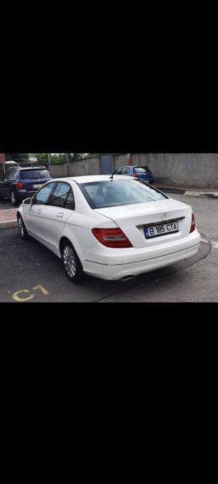 MERCEDES-BENZ C-Class 2012 — imagine 4