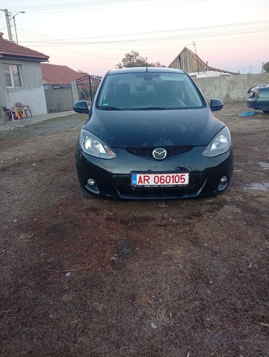 MAZDA 2 2009 — imagine 5