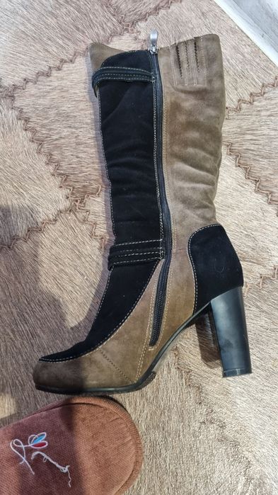 Продаю зимние сапоги!