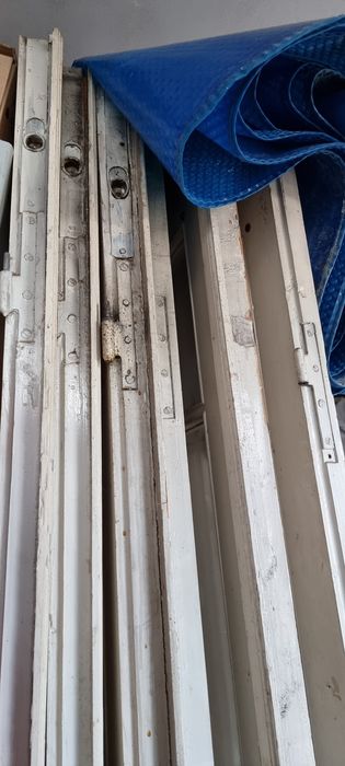 Glasvand, uși interior vechi