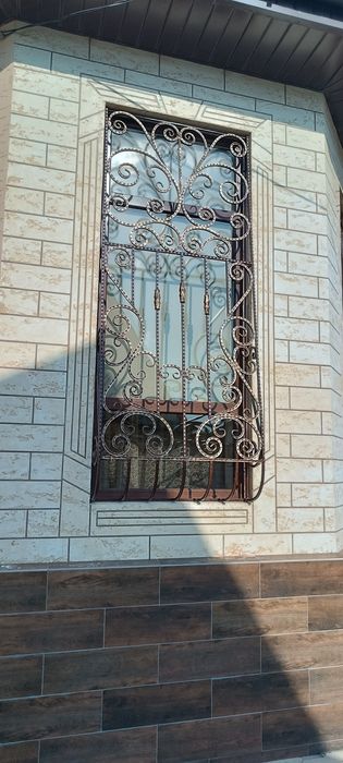 Навесы, односкатные, арочные, полуарочные.