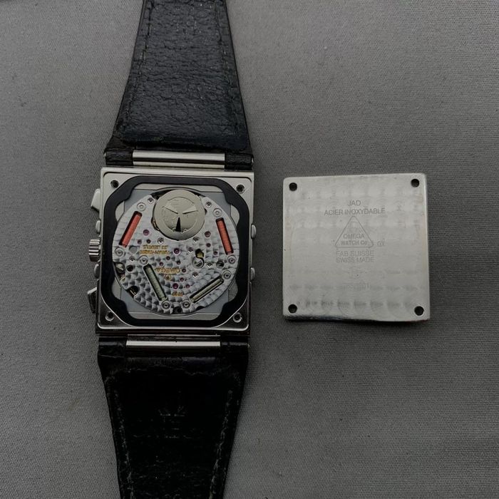 Швейцарские часы Omega