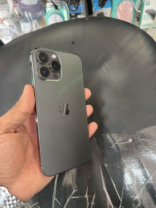 Iphone 13 pro max. Idial