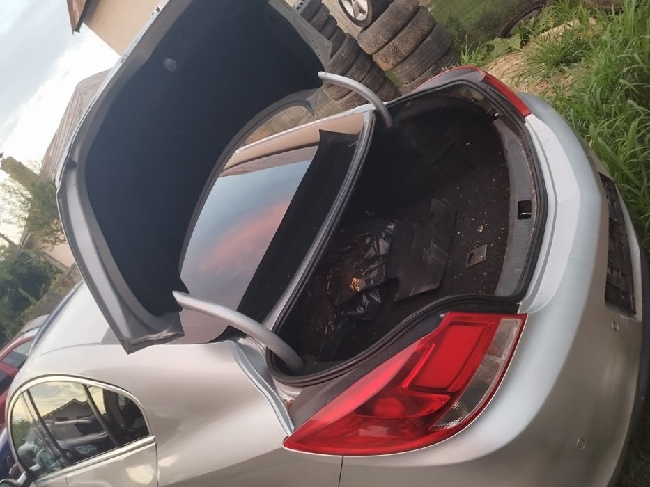 Bara fata spate far stop Opel Insignia A Dezmembrez dezmembrari piese