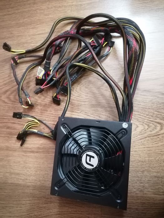 Sursa Antec 520w, bronz,10/10