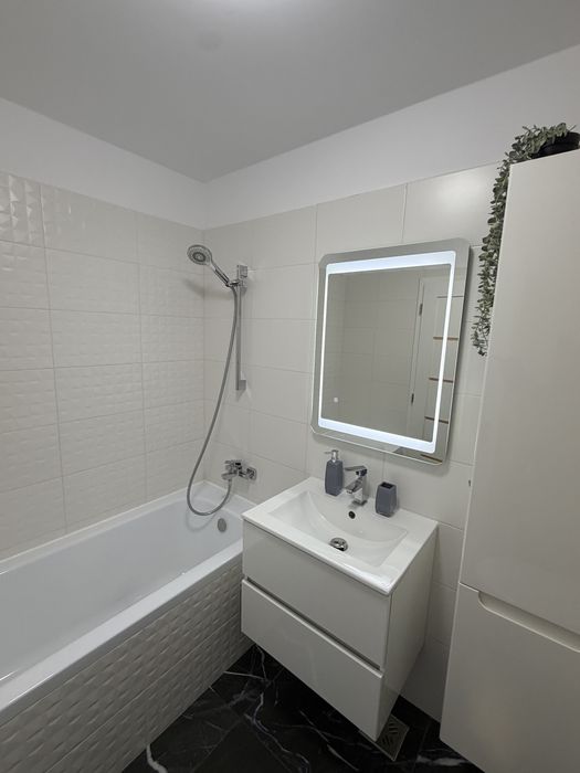 Inchiriez Apartament 3 cam in complex Avanera Suceava