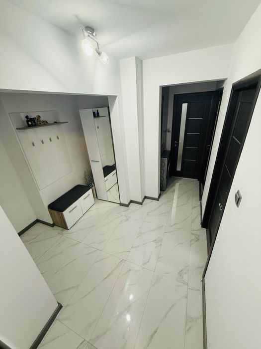 Vand apartament 2 camere