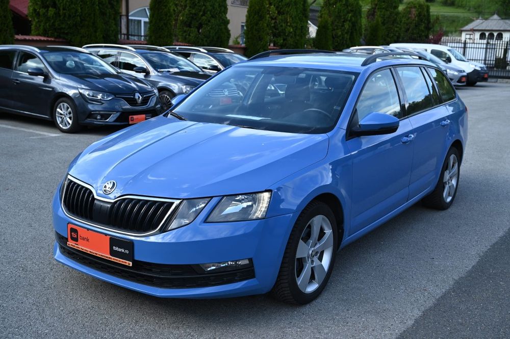 Skoda Octavia 2020 | 2.0 TDI Manual | Rate AVANS O | Buy-Back