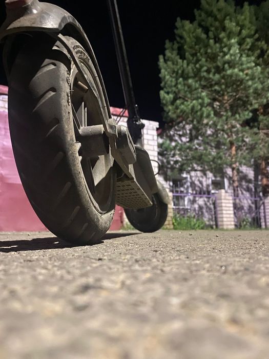 Продам электросамокат Xiomi