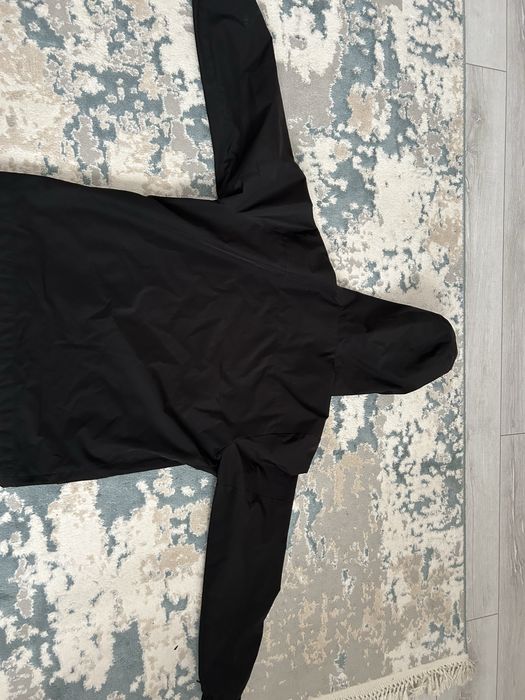 Продается ветровка calvin klein