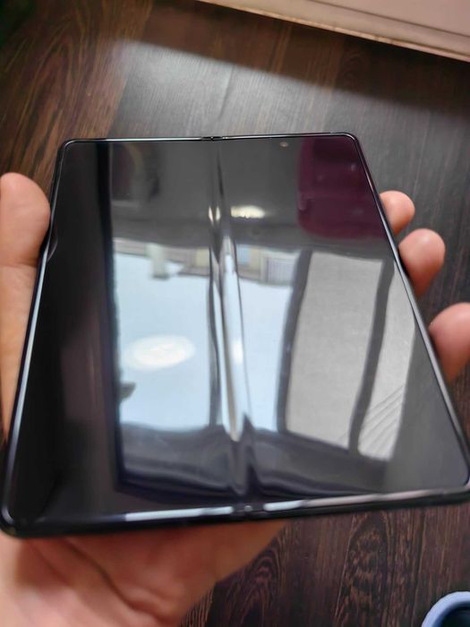 Samsung Galaxy Fold3 5G 512GB 12GB RAM