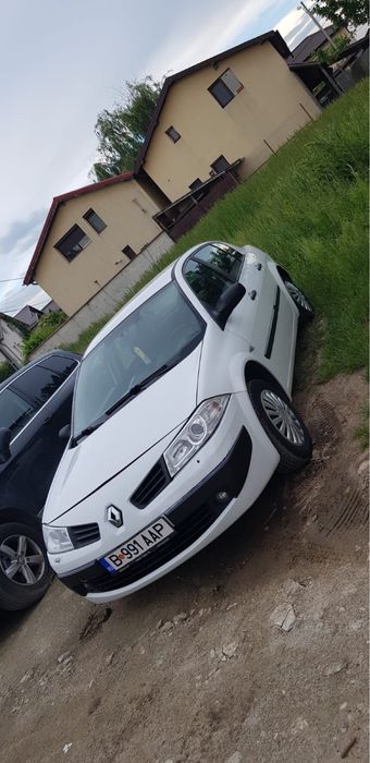 Bara fata megan 2 facelift faruri piese megan 2 2007