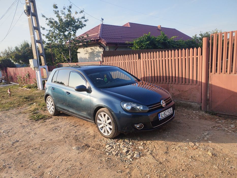 VOLKSWAGEN Golf 2010