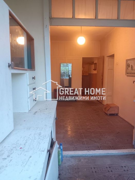 Едноетажна тухлена масивна къща – с. Лиляк !!!