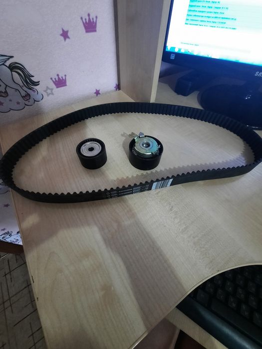 Продам запчасти на ларгус