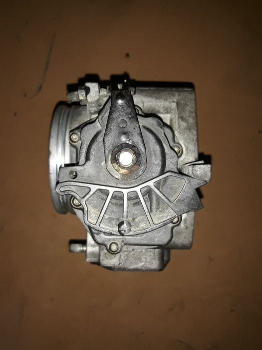 BMW 1 433 414  дросел клапа