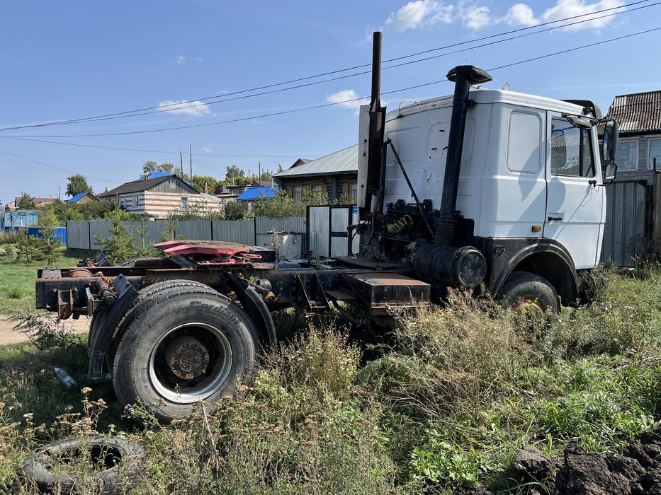 МАЗ 64229 тягачь одноосный