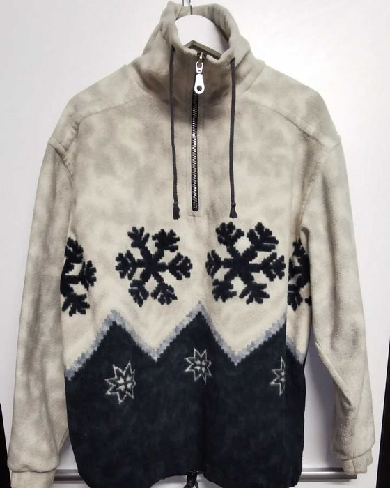 Vând polar HUGO BOSS mărime M