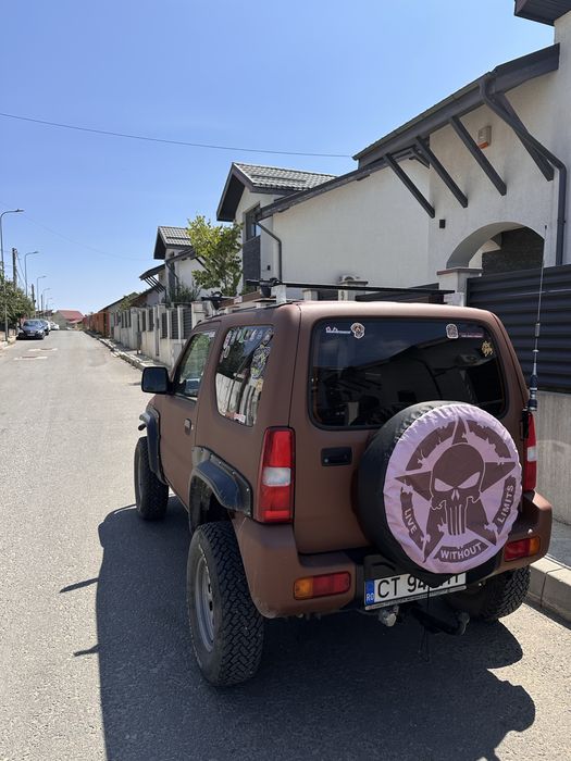 Suzuki Jimny 1.3 benzină 4x4 (JB33) – off-road ready