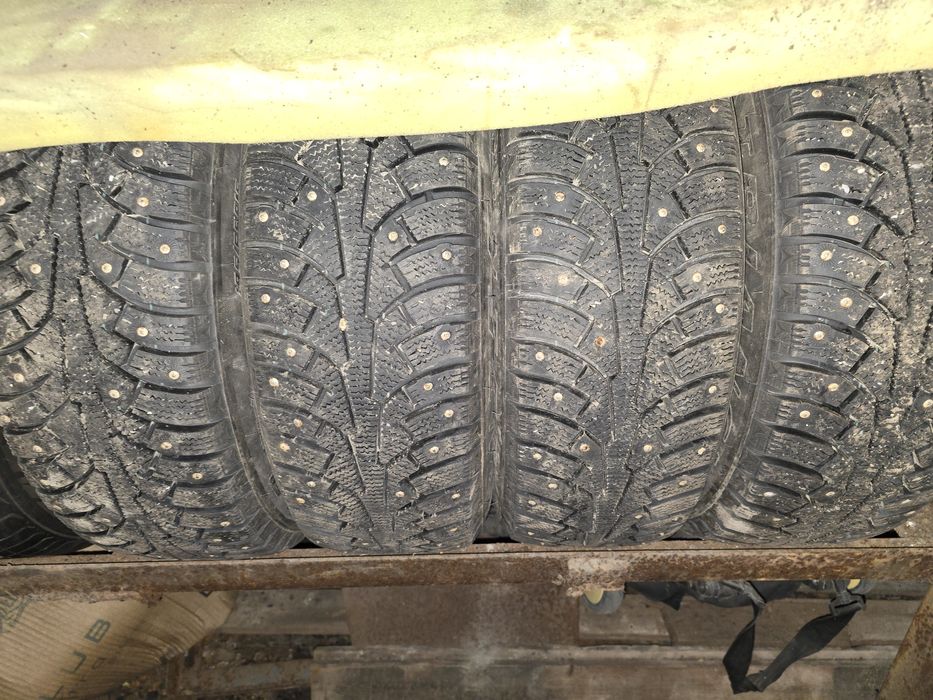 Продам Шины Зимние