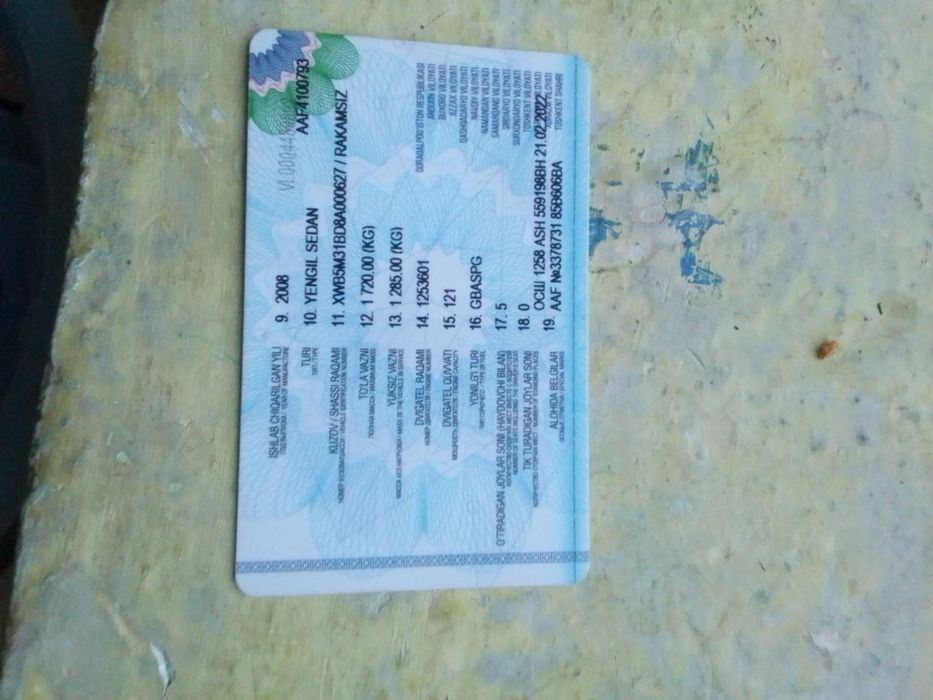 Lasetti 1,8 sotiladi