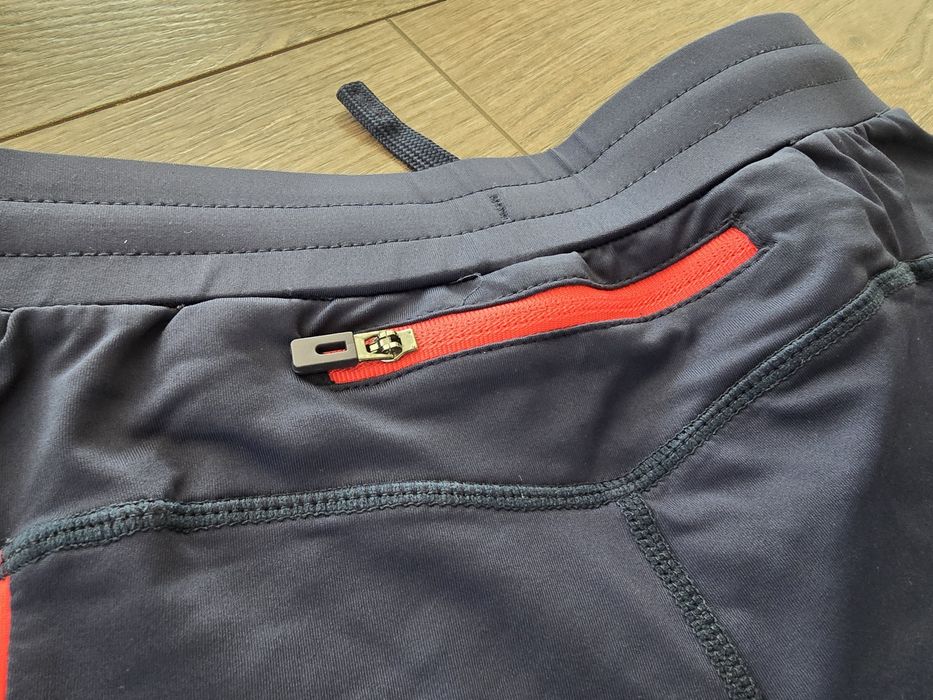 Дамски спортен клин