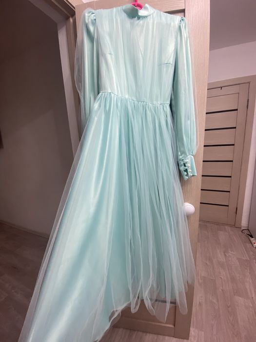 Продам платье тиффани