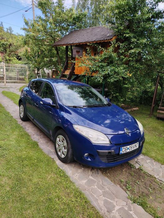 RENAULT Megane 2010