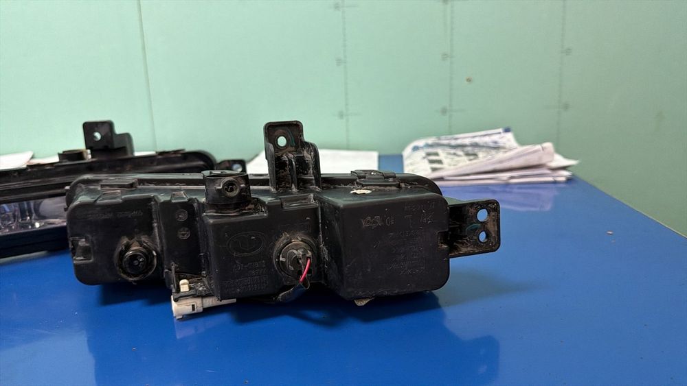 Продам левый туманник на Tank 500 оригинал