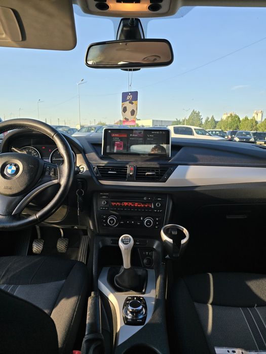 BMW X1 2010 — imagine 5