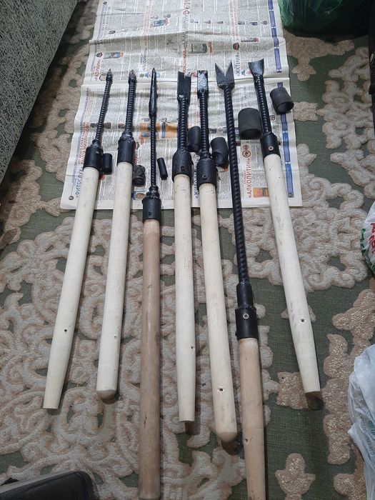 Продам пешни и ломы для рыбалки.