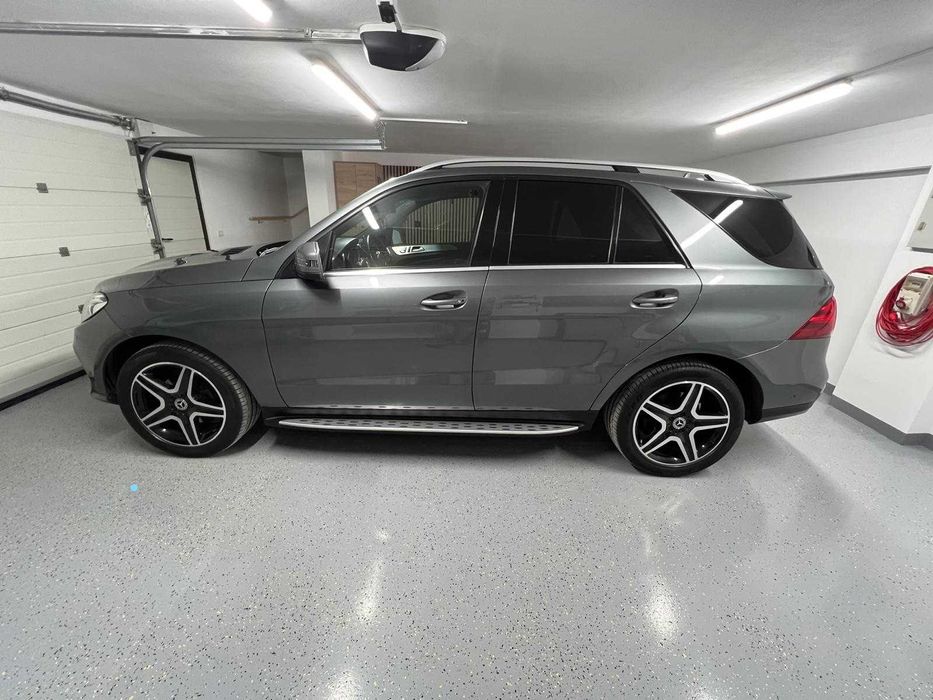 GLE 250d Facelift | ILS | Keyless-Start | Park Assist | Piele | 30.11.2017 | 210000